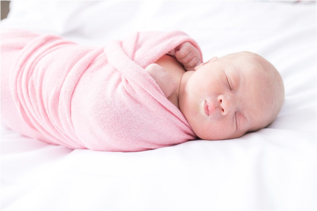 Kimberly Martindale Photography / Hospital to Home Photoshoot / Nashville TN / Newborn / Fresh 48 / Hospital Newborn Photography / Baby Girl / One Day Old Photos / Gallatin TN Photographer